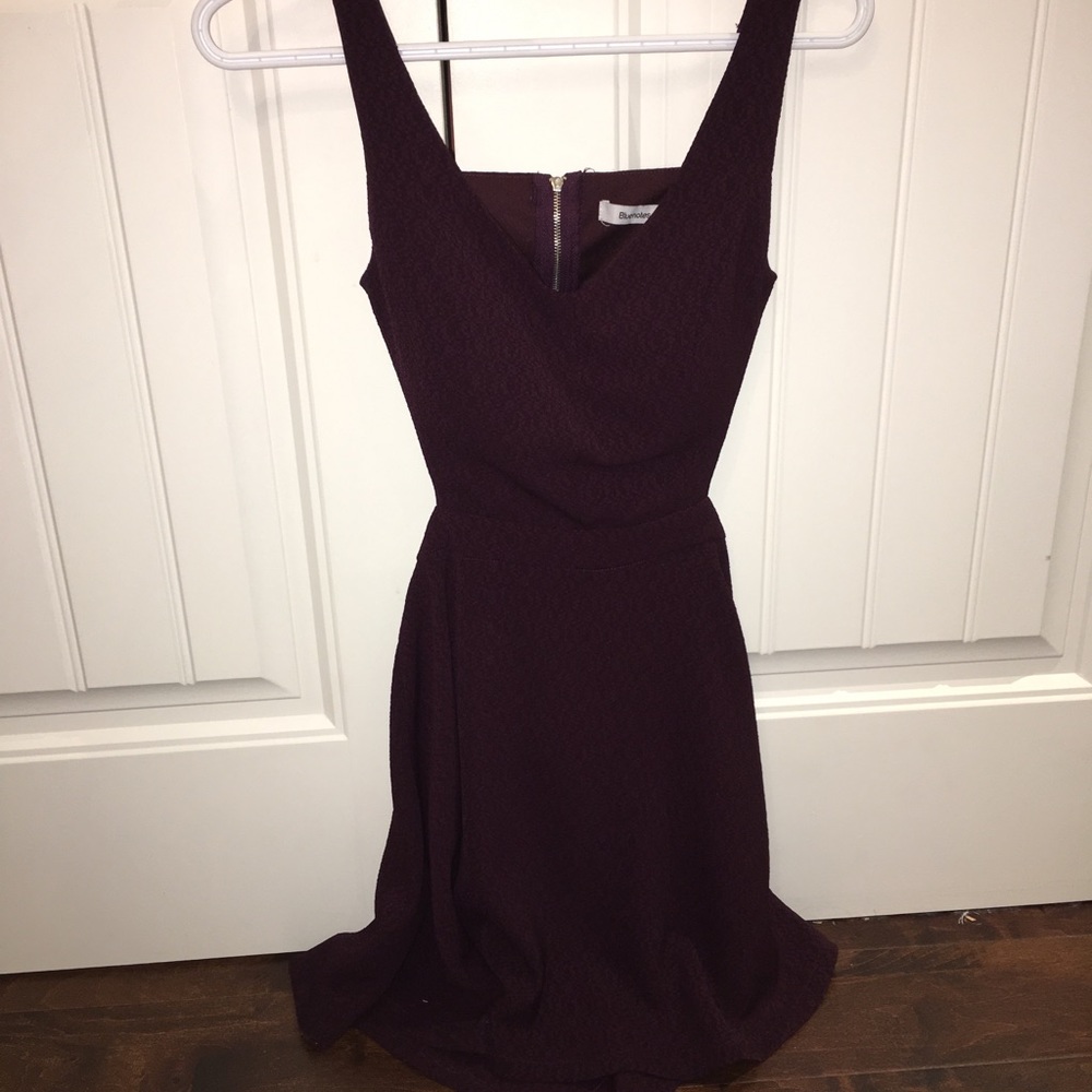 Open back purple dress 😍